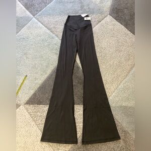 Aerie Offline Real Me Flare Leggings Gray XS LONG NWT